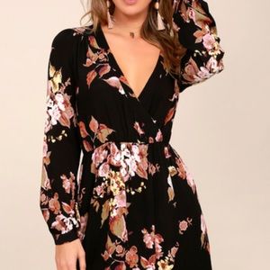 Lulus | In Bloom Black Floral Print Wrap Dress